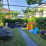 Ana & Milo Apartment