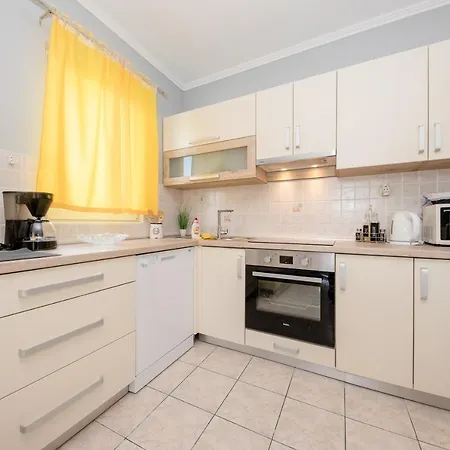 Ana & Milo Appartement Lopar