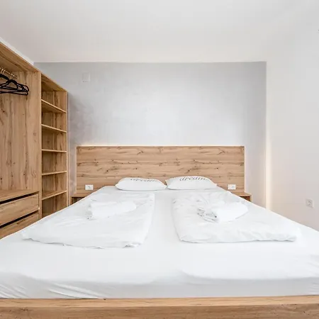 Apartamento Ana & Milo Lopar