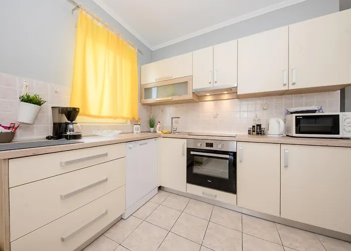 Ana & Milo Apartamento Lopar