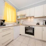 Ana & Milo Appartement Lopar