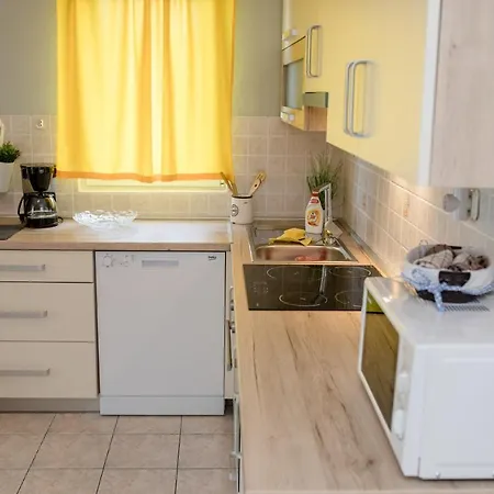Apartment Ana & Milo Lopar